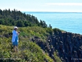 TouristenjoyingtheseacliffsSJR_2429